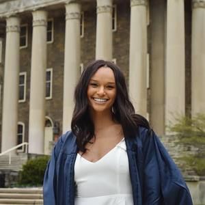 Meet your Posher, Lauren